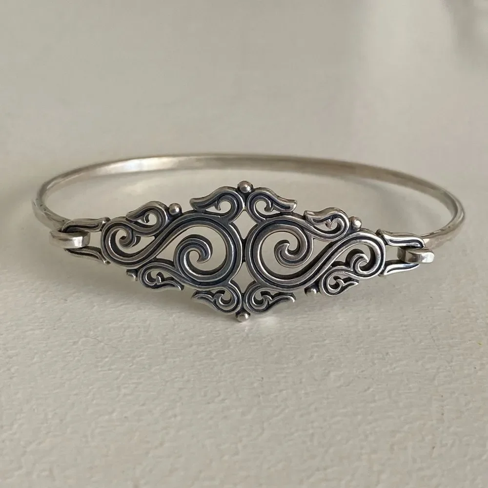 James Avery Retired Sorrento Hook On Bracelet(L)